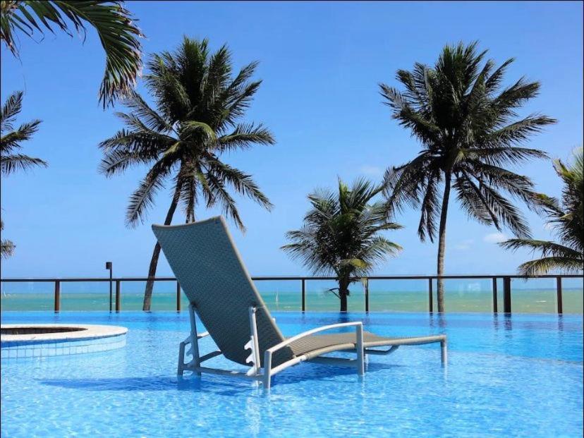 Apartamento A Beira Mar Com Piscina Estilo Resort Cabedelo Exterior photo