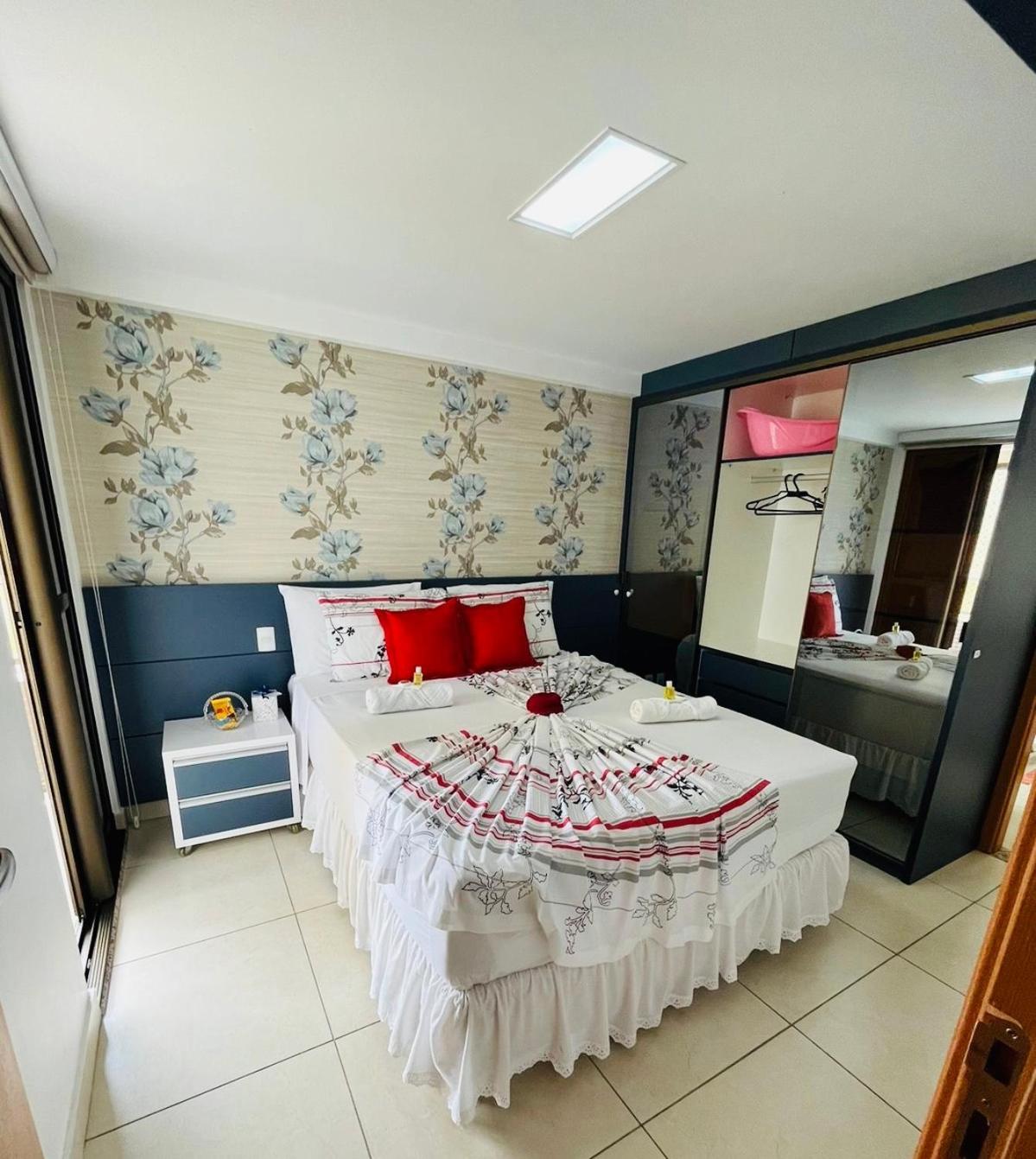Apartamento A Beira Mar Com Piscina Estilo Resort Cabedelo Exterior photo